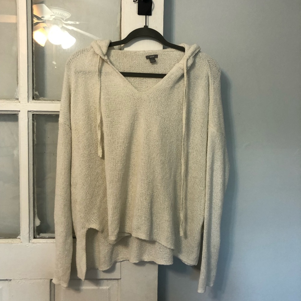 White Aerie sweatshirt